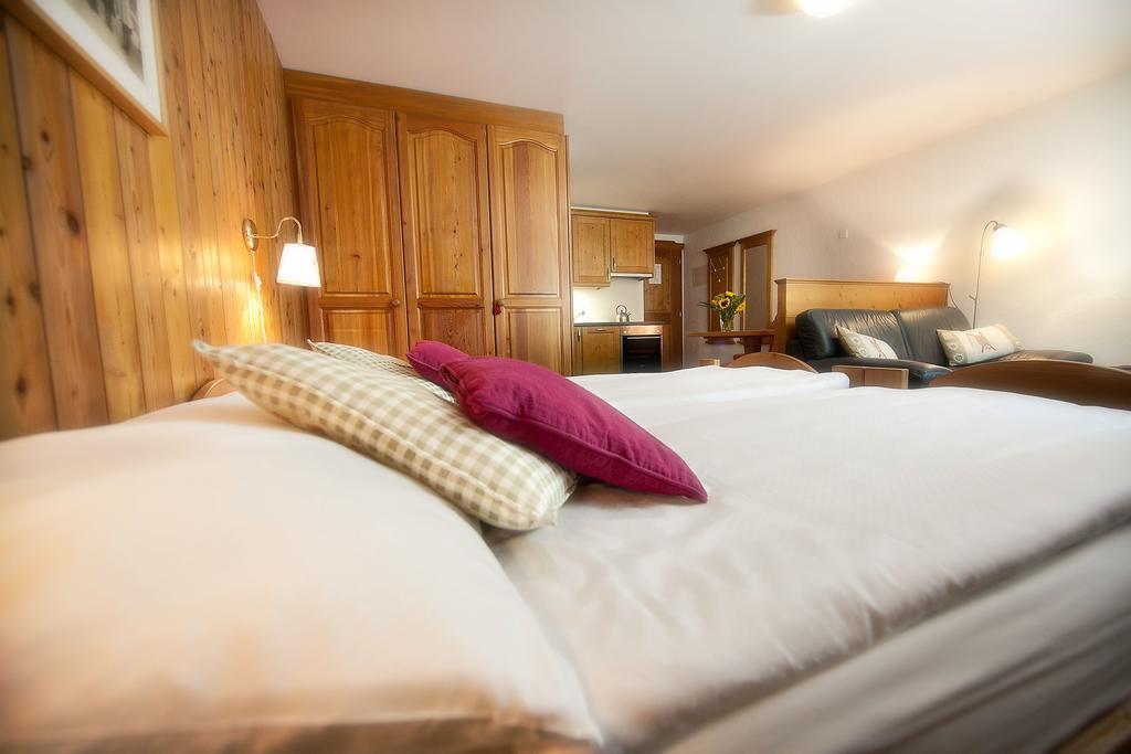 22 Summits Apartments Церматт Номер фото